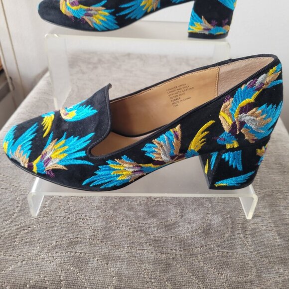 Banana Republic Mid Heel Embroidered Exotic Shoe (Size 7½) - Picture 2 of 14